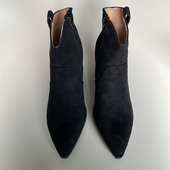 Shop Talulah (Yoki Fashion) Western Bootie - Picture 2 of 6